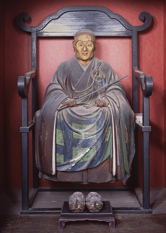 沢庵像